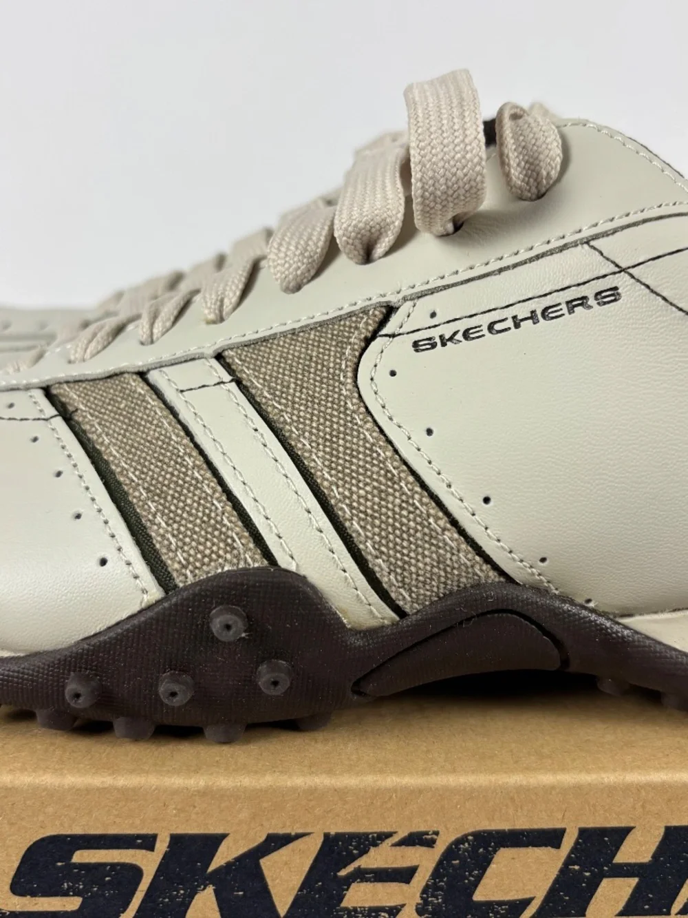 Skechers, Cream, Leather, Lace-Up, Sneakers, Brown Accents, size 8.5 urban track